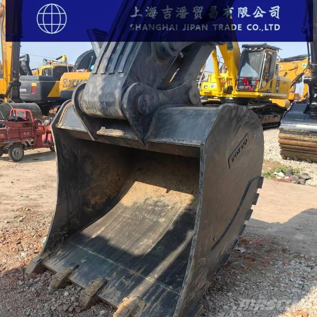 Volvo EC 360 Roomikekskavaatorid