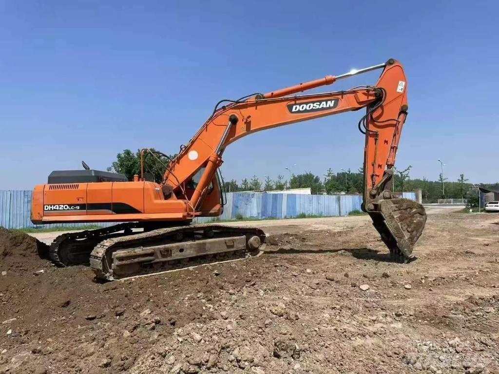 Doosan DH 370 LC-7 Roomikekskavaatorid
