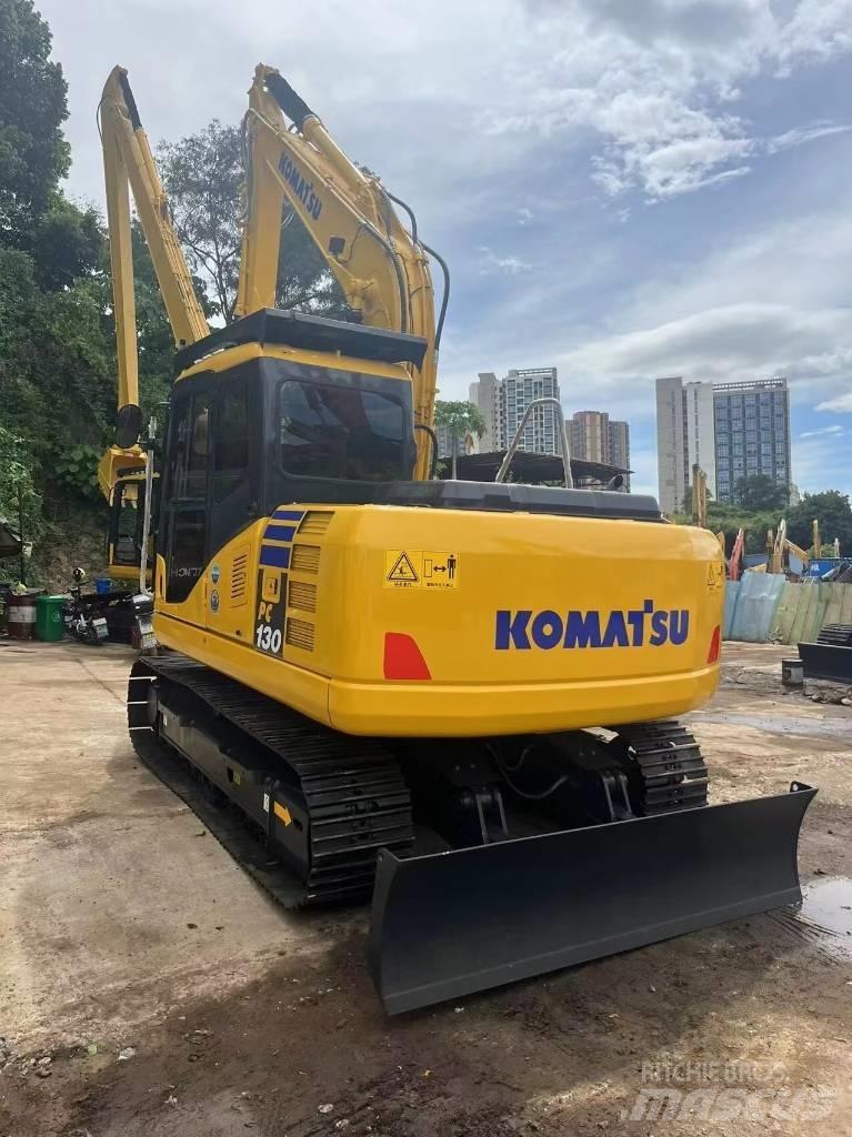 Komatsu PC 130-7 Väikeekskavaatorid 7t-12t