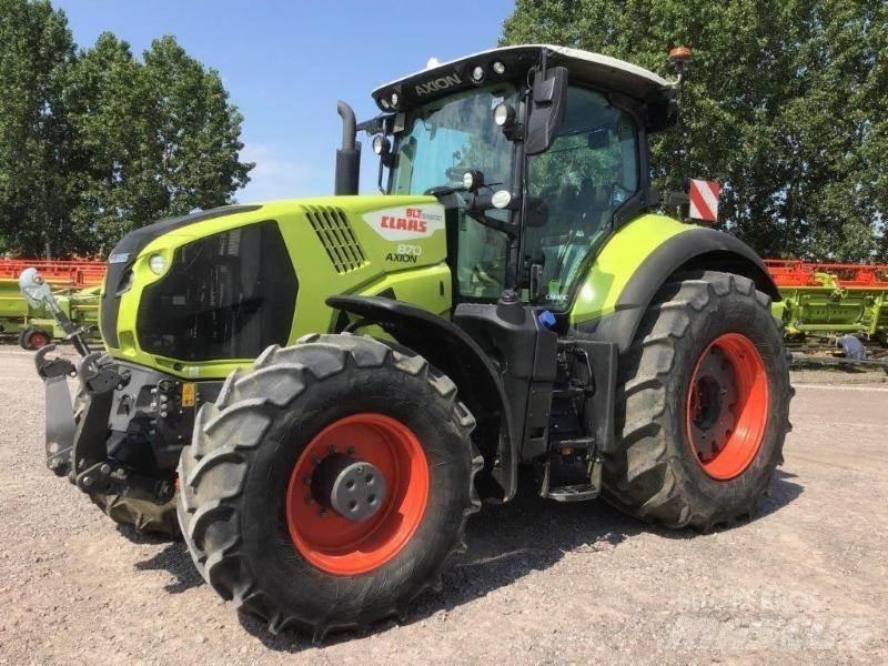 CLAAS AXION 870 Traktorid
