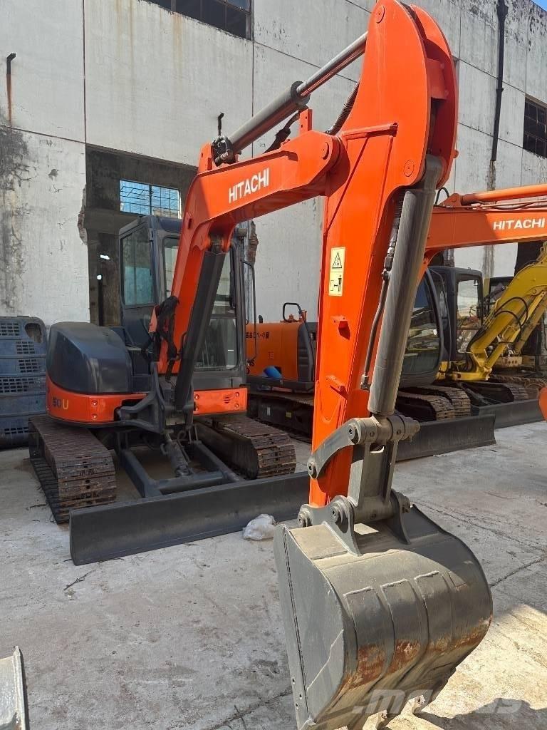 Hitachi ZX 50 U Roomikekskavaatorid