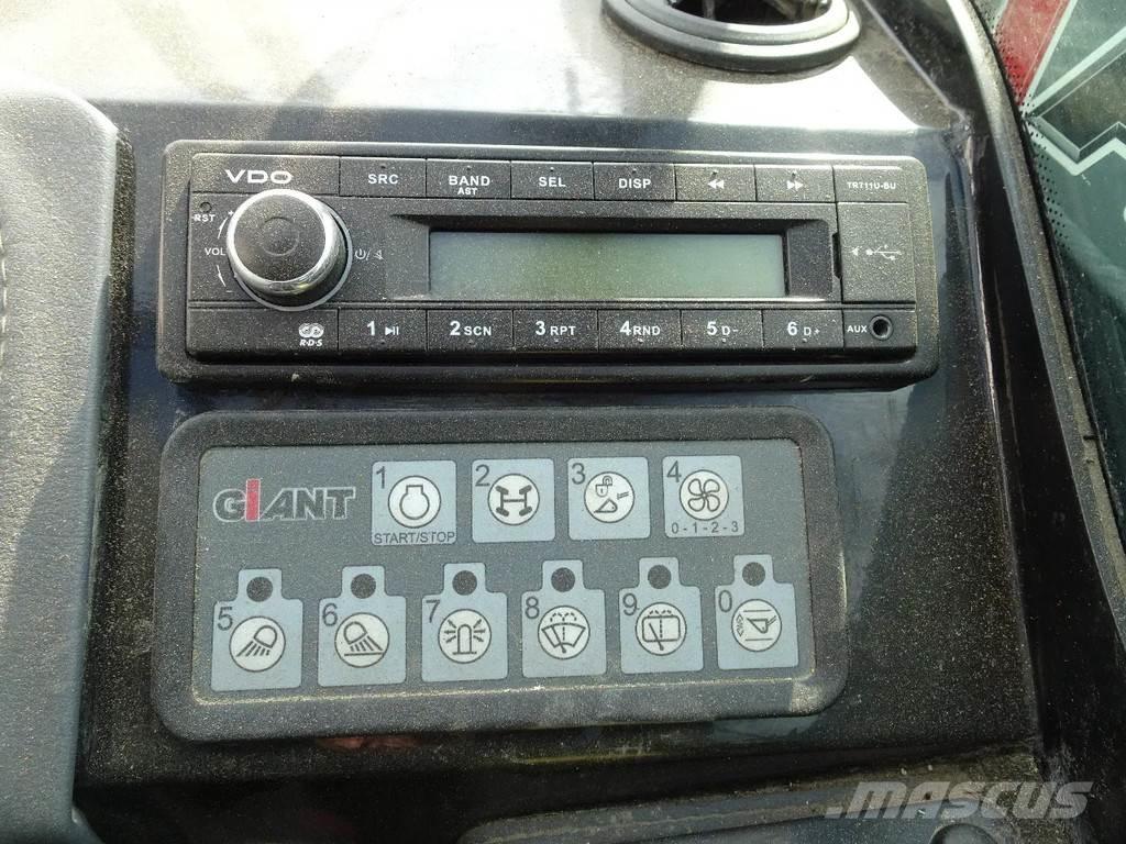 GiANT 4548 Tendo Teleskooplaadurid