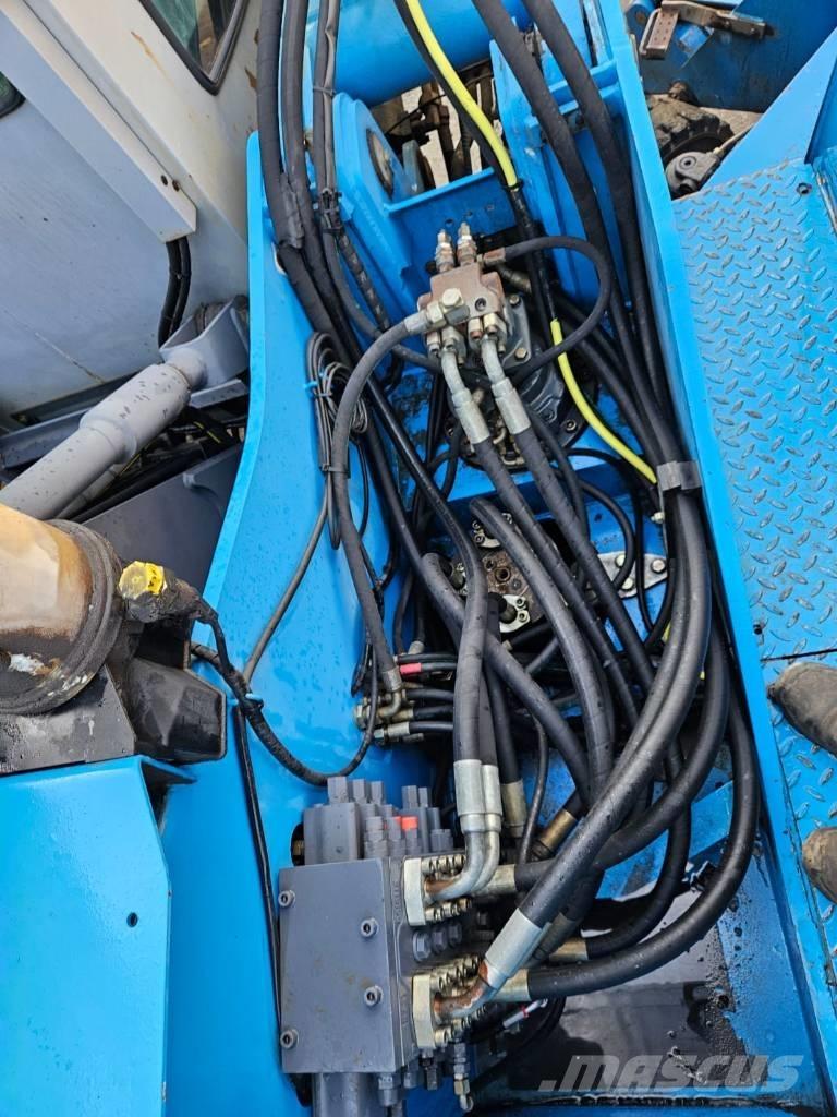 Fuchs MHL 320 D Materjalikäitlusmasinad