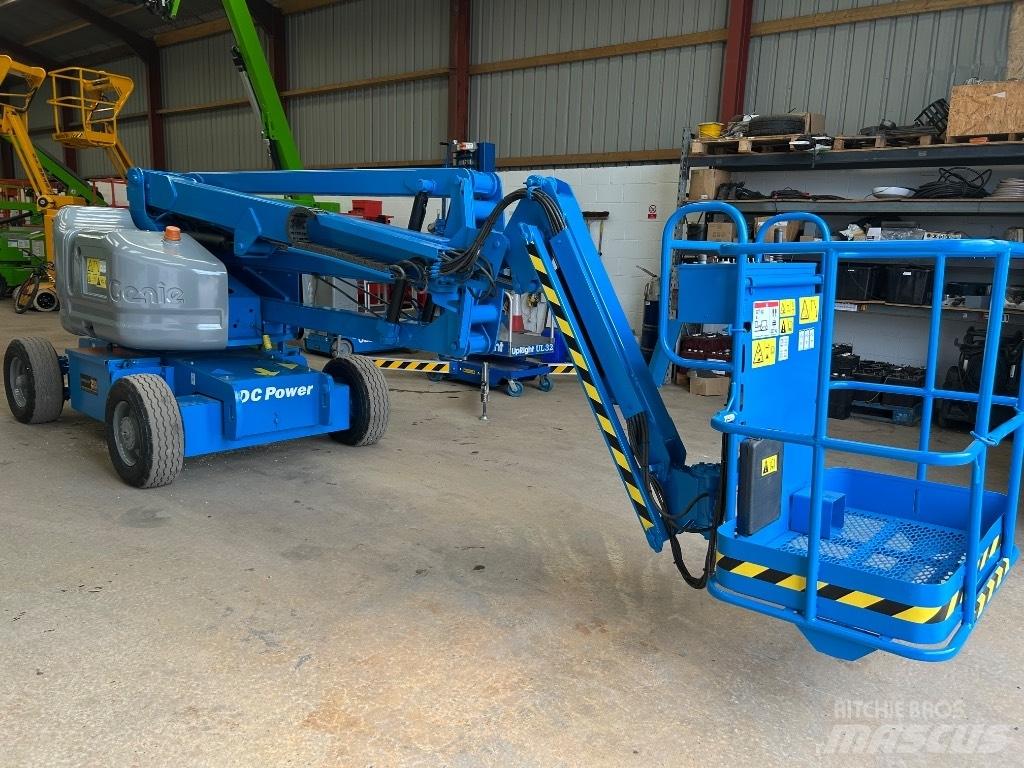 Genie Z45/35J DC Iseliikuvad poomtõstukid