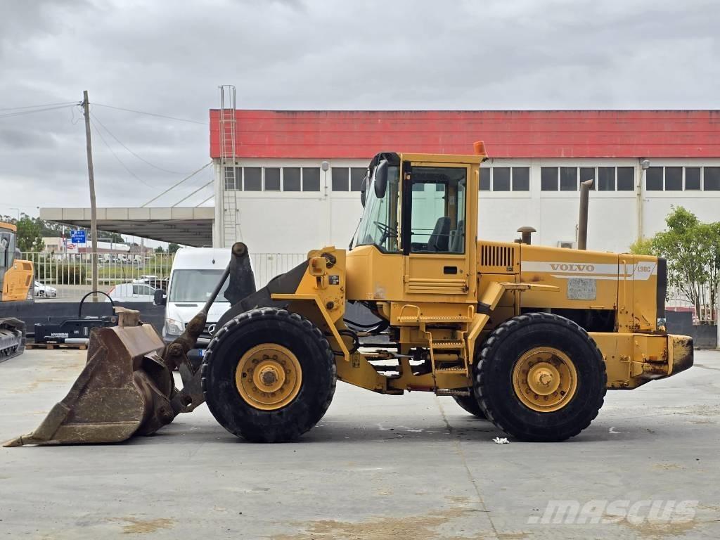 Volvo L 90 C Rataslaadurid