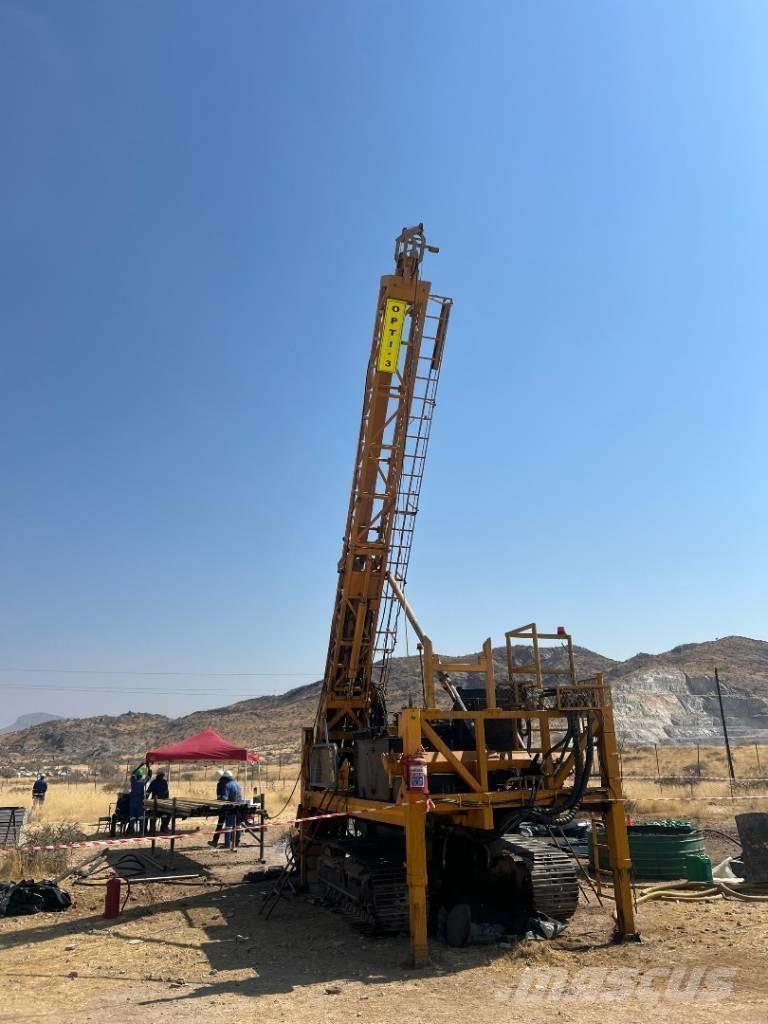 Sandvik DE710 Vertikaalsed puurmasinad