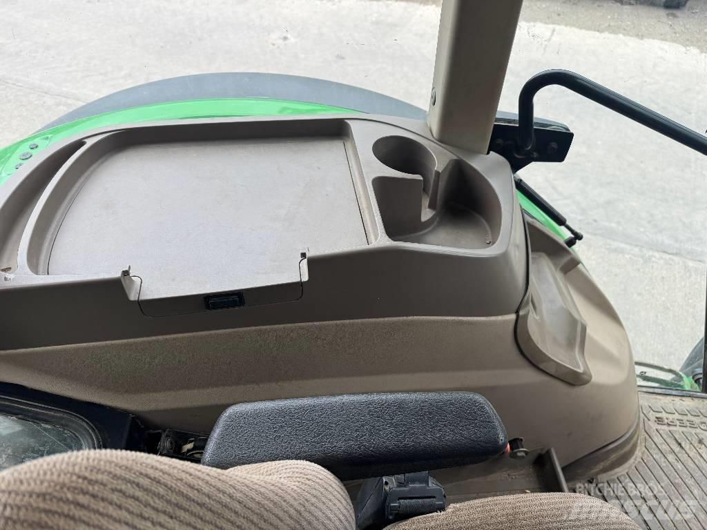 John Deere 5100 R Traktorid