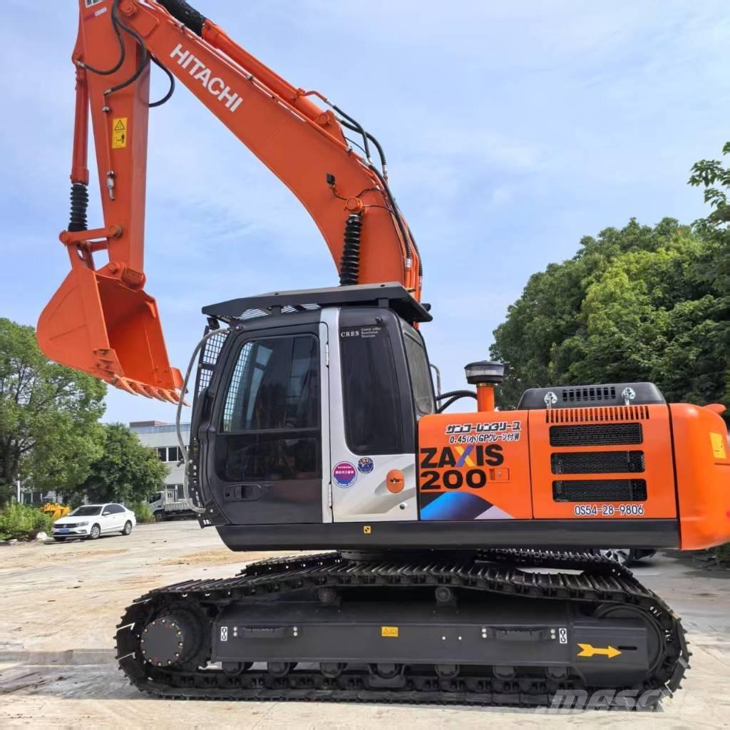 Hitachi ZX 200-3 G Roomikekskavaatorid