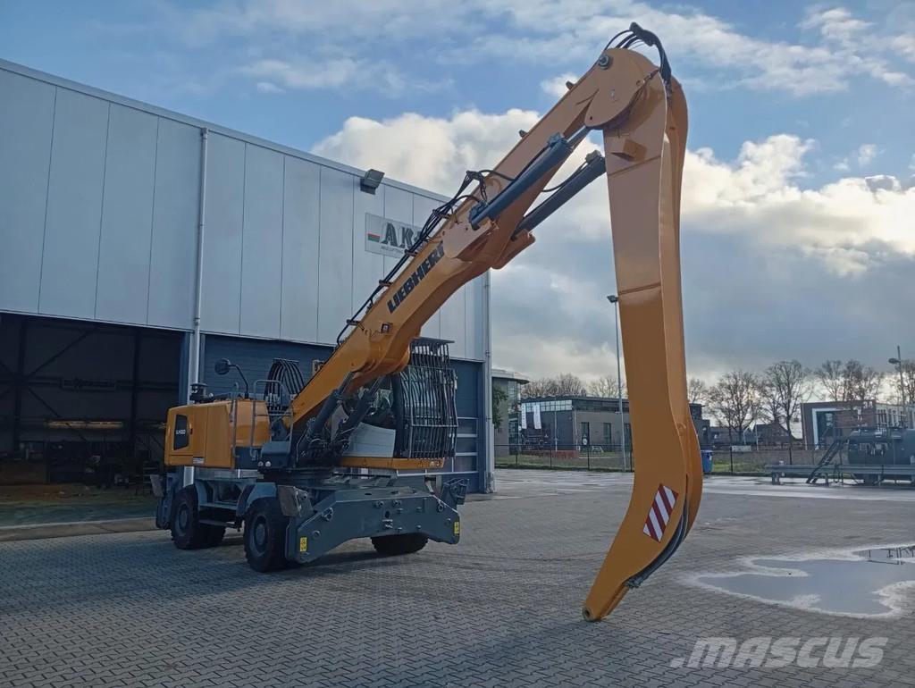 Liebherr LH30 Materjalikäitlusmasinad