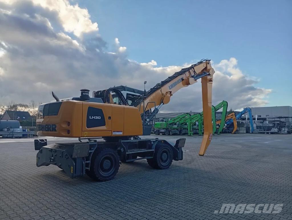 Liebherr LH30 Materjalikäitlusmasinad