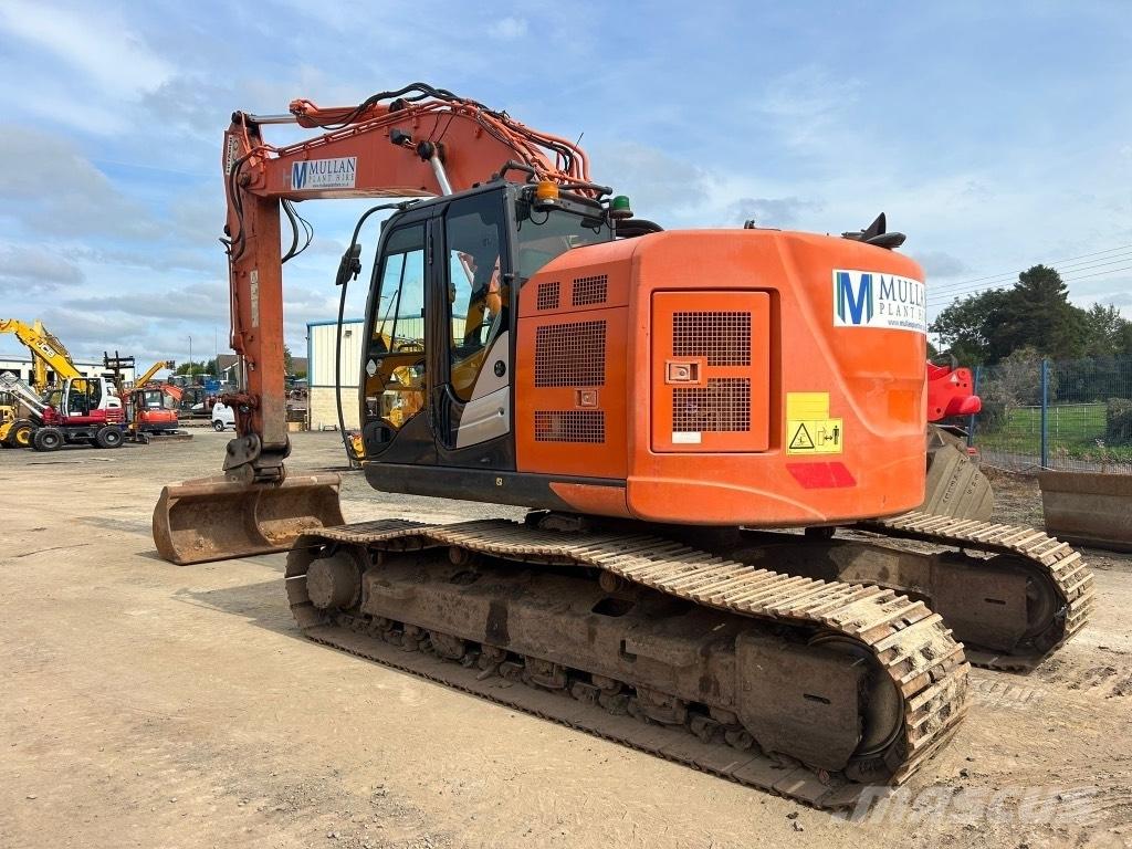 Hitachi ZX225 USLC-6 Roomikekskavaatorid