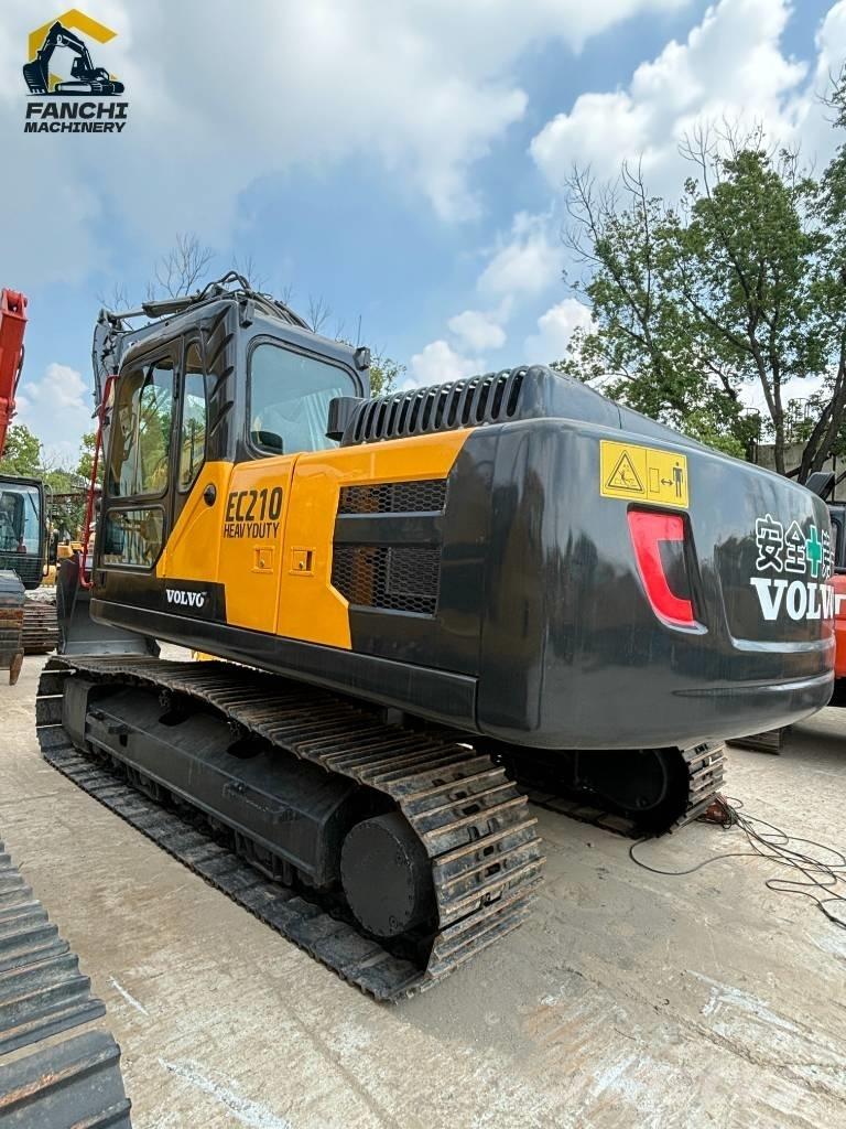 Volvo EC 210 Roomikekskavaatorid
