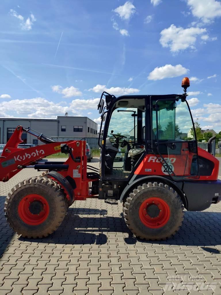 Kubota R 090 Rataslaadurid