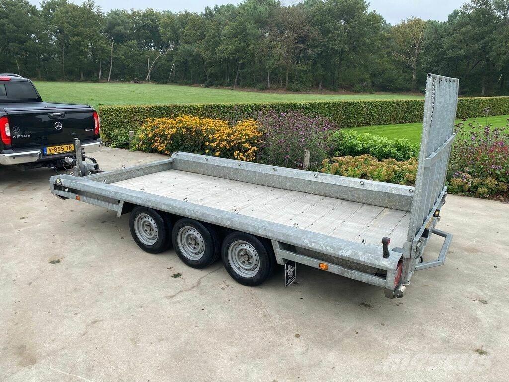 Hulco terrax 3 Autotreilerid