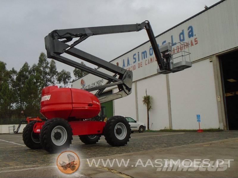 Manitou 200 ATJ Iseliikuvad poomtõstukid