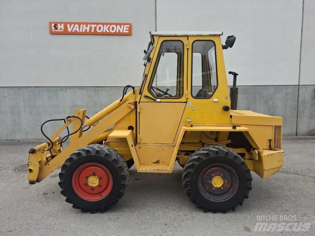 Kramer 212 Rataslaadurid