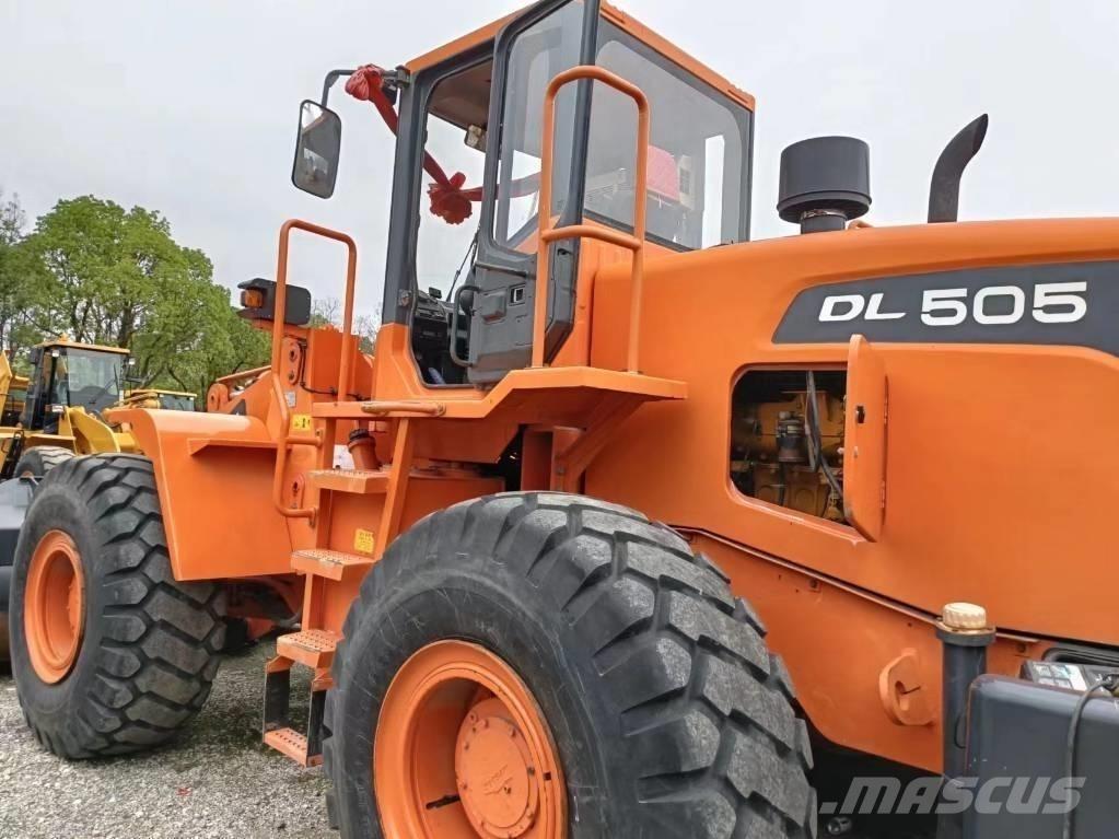 Doosan DL505 Rataslaadurid