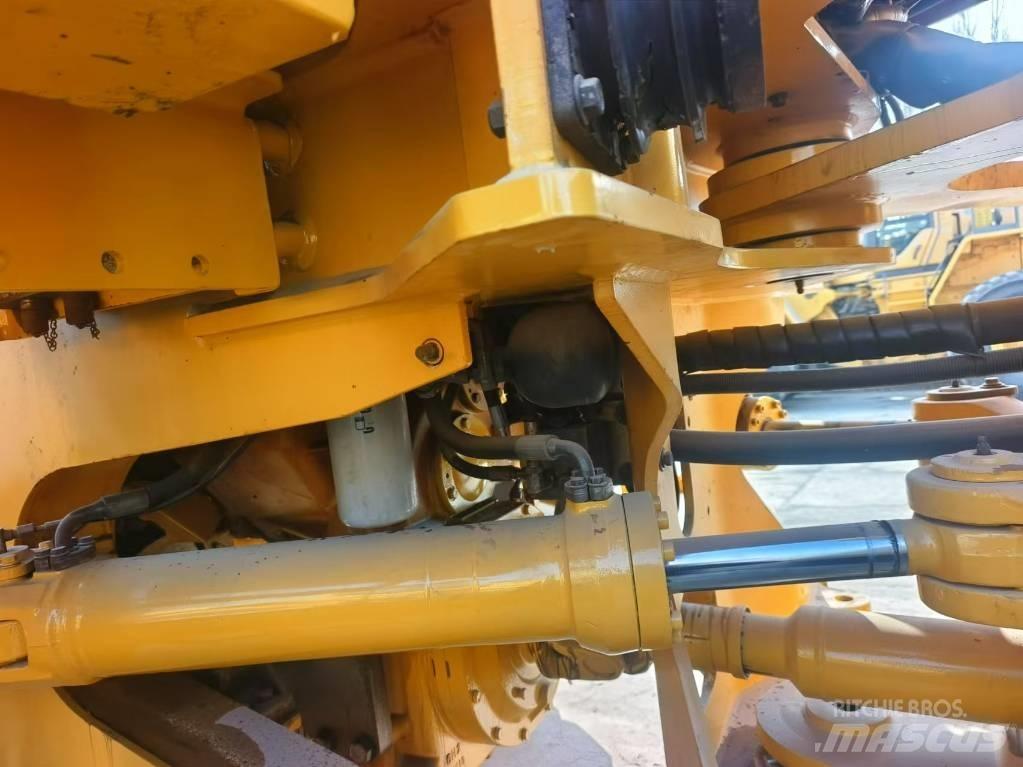 Volvo L 180 F Rataslaadurid