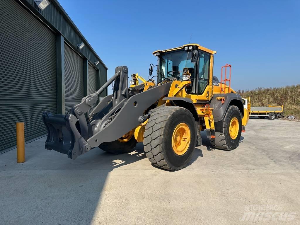 Volvo L 120 H Rataslaadurid