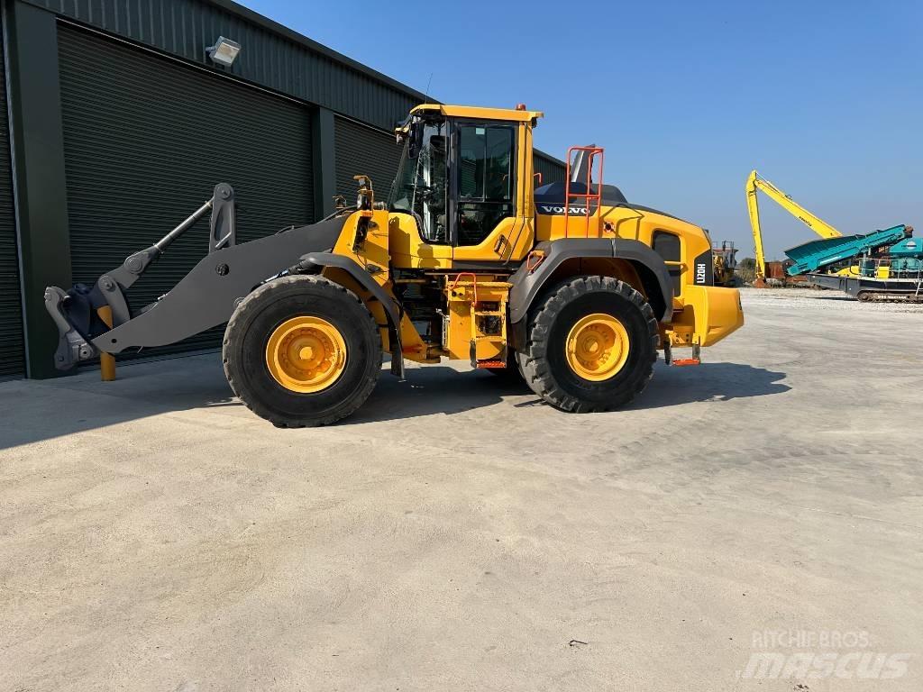 Volvo L 120 H Rataslaadurid