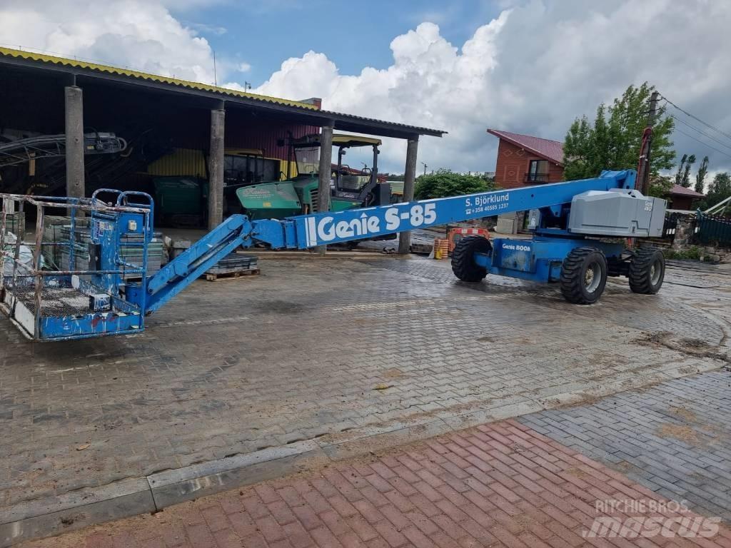 Genie S 85 4X4 Teleskoop poomtõstukid