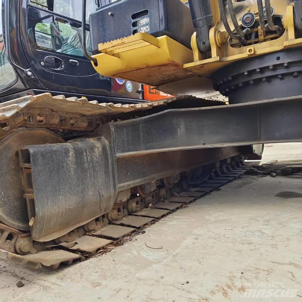 CAT 315D2 Roomikekskavaatorid