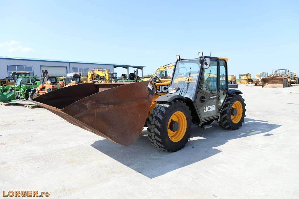 JCB 527-58 Agri Põllumajanduslikud teleskoopkäitlejad