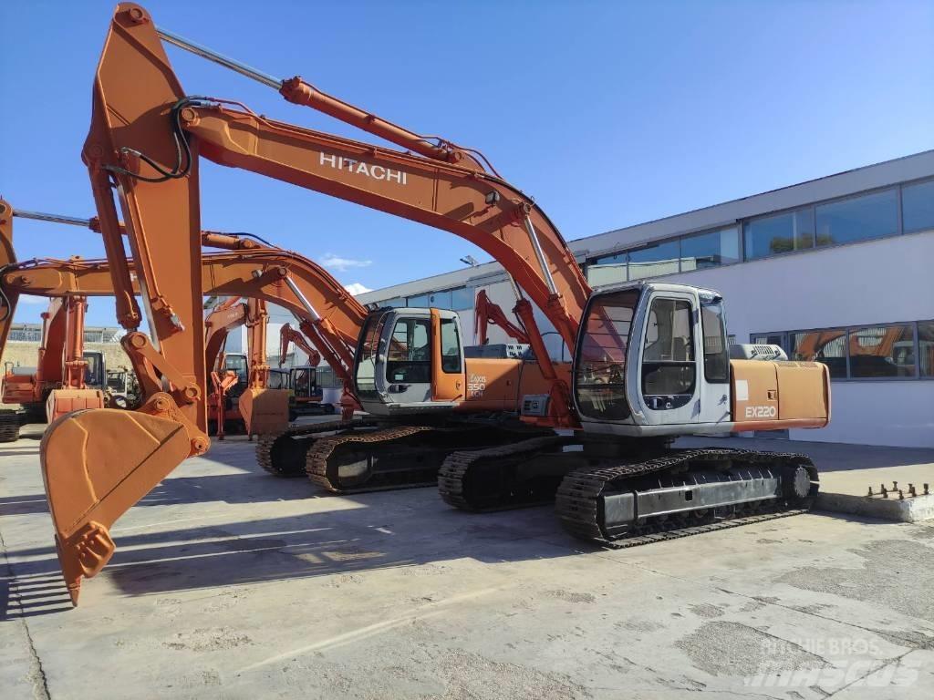 Hitachi EX 220-5 Roomikekskavaatorid