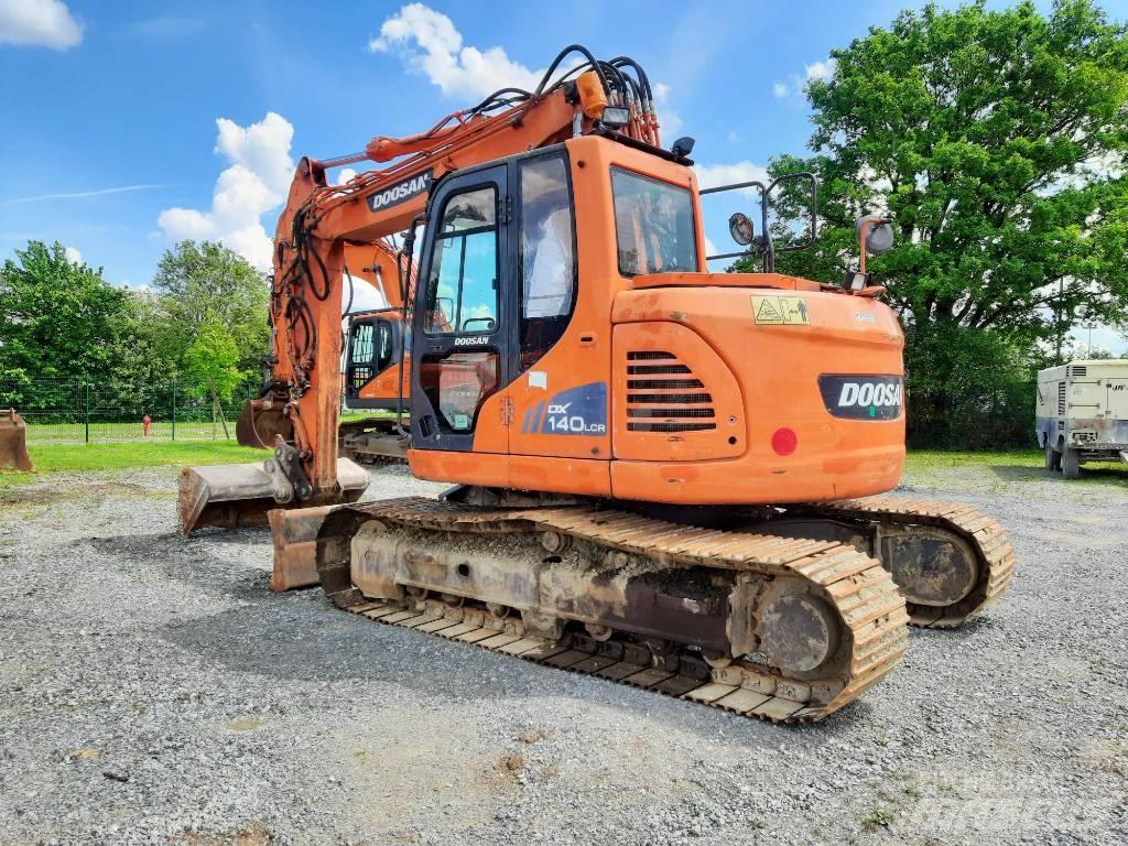 Doosan DX 140 LCR-3 Roomikekskavaatorid
