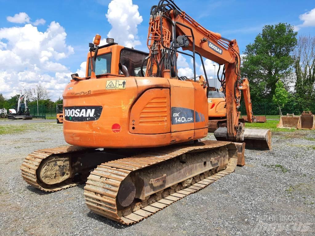 Doosan DX 140 LCR-3 Roomikekskavaatorid