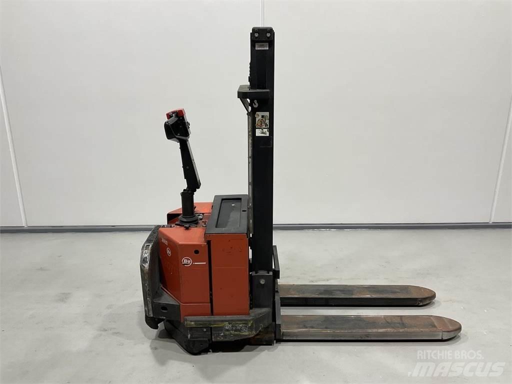 BT PSS 1200 Platvormiga virnastajad