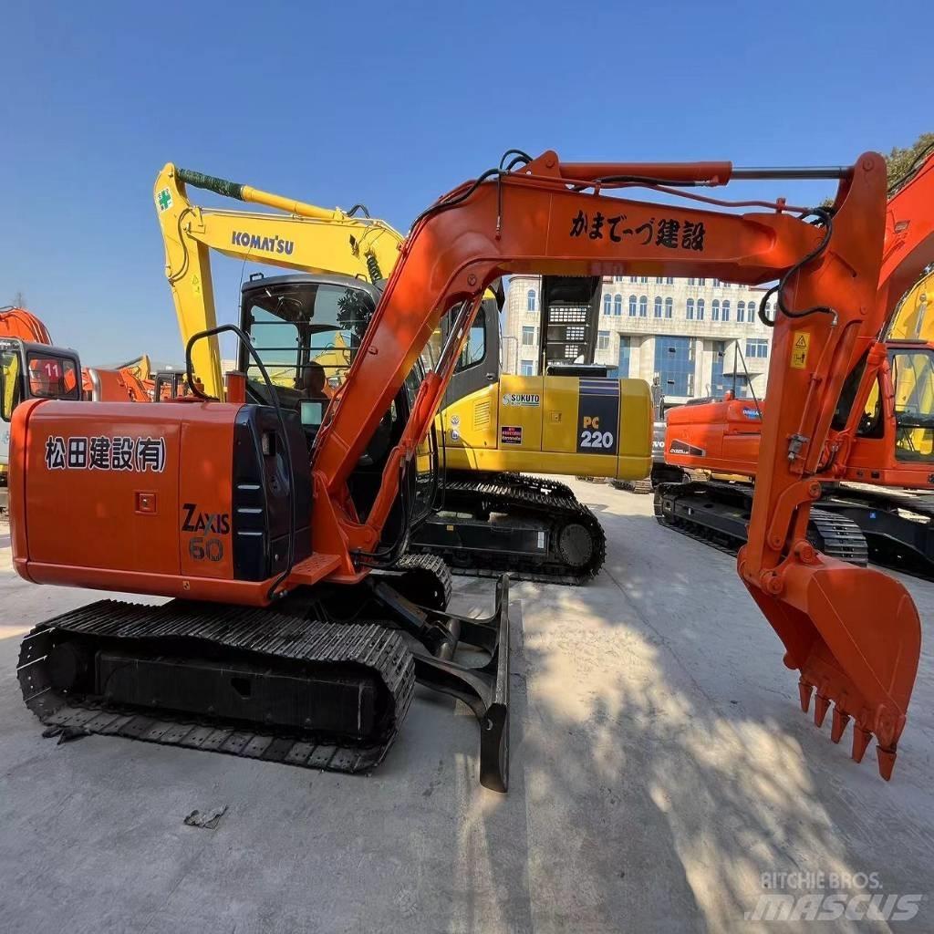 Hitachi ZX 60 Roomikekskavaatorid