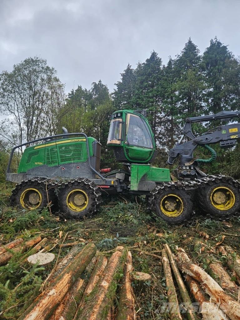 John Deere 1270G 8WD Harvesterid