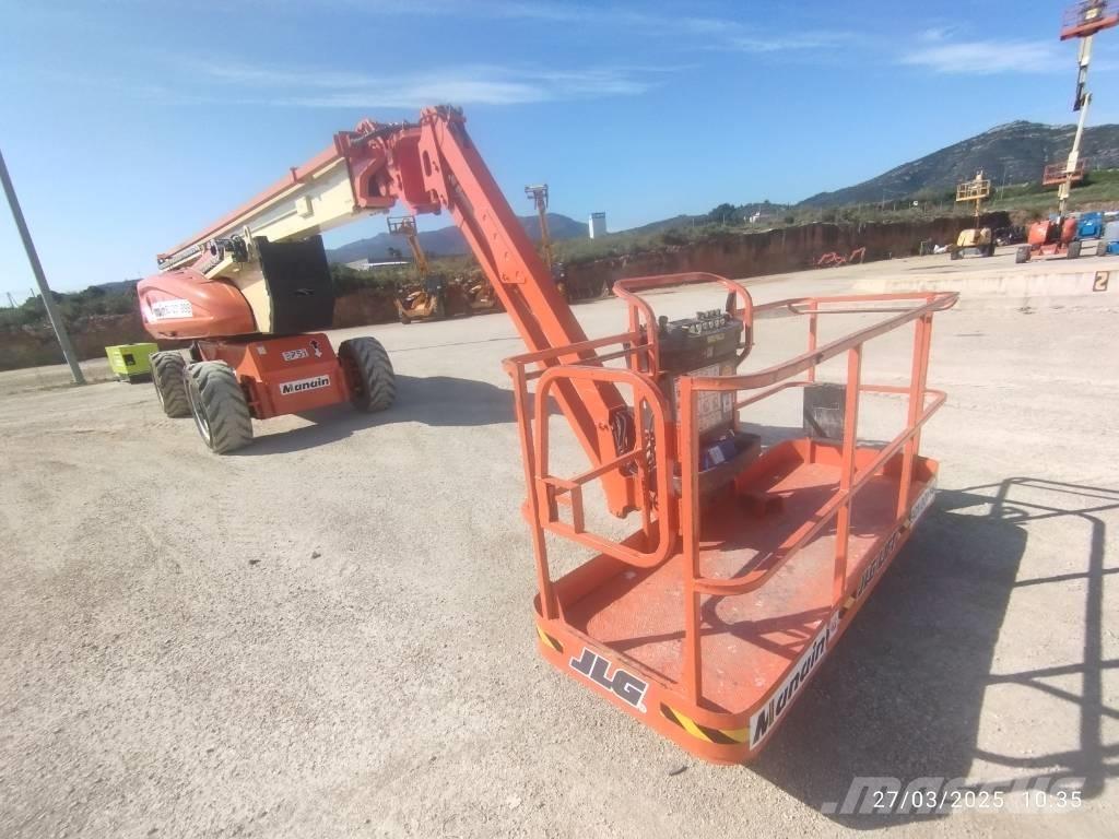 JLG 1250 AJP Iseliikuvad poomtõstukid