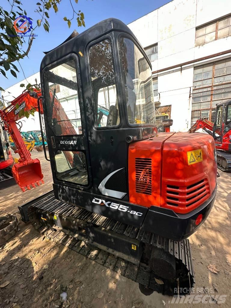 Doosan 55 Miniekskavaatorid < 7 t
