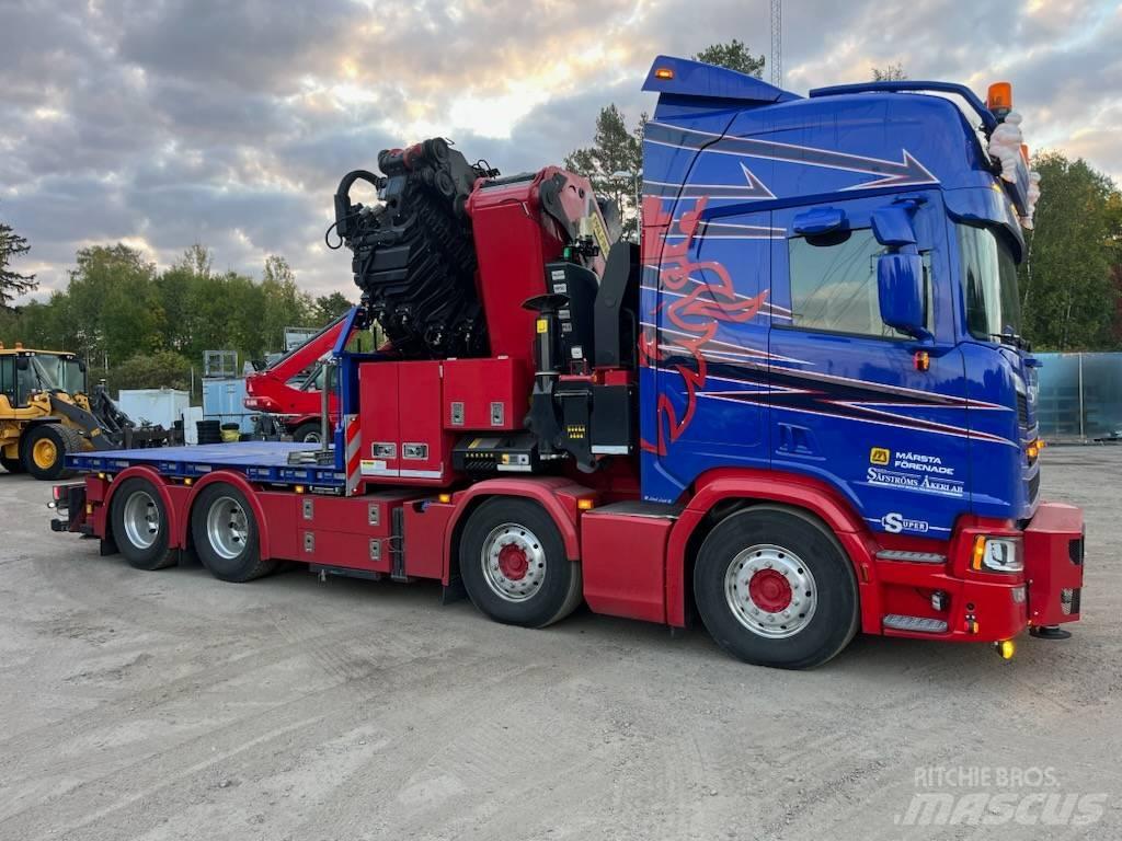 Scania R 560 Kraanaga veokid