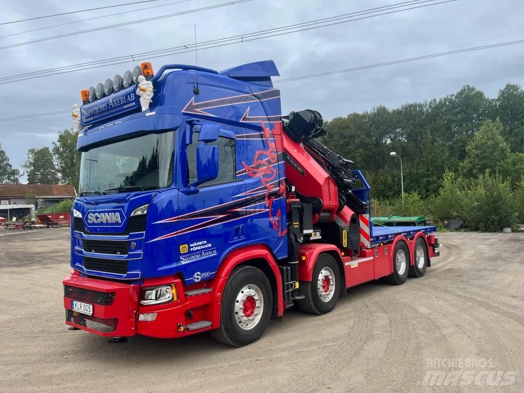 Scania R 560 Kraanaga veokid