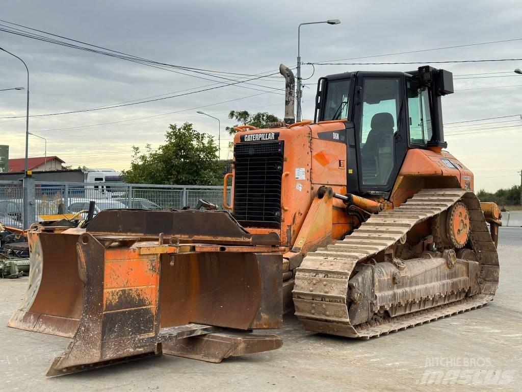 CAT D 6 N LGP Buldooserid