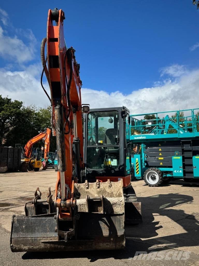 Hitachi ZX 55 U-5 Miniekskavaatorid < 7 t