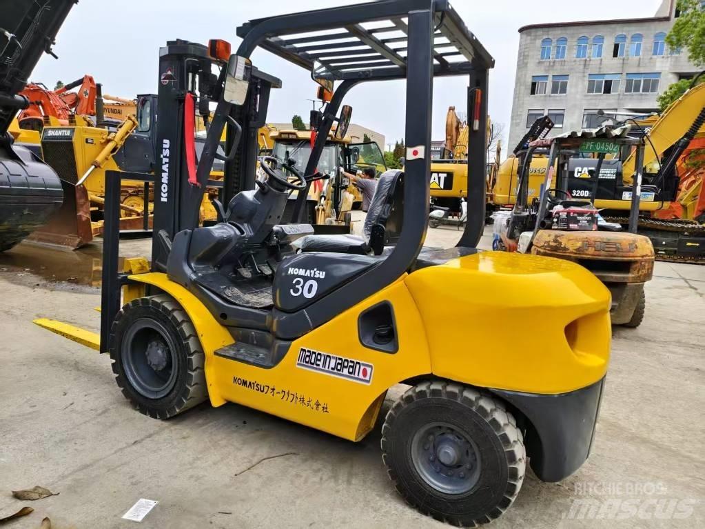 Komatsu FD 30 T-17 Diiseltõstukid