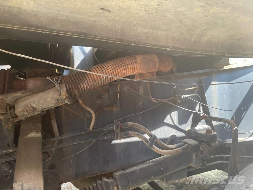 Hyundai HC 50 Roomikkraanad