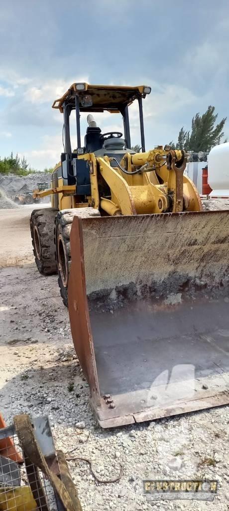 CAT 938 G Rataslaadurid