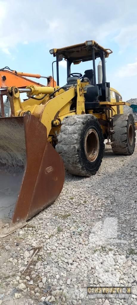 CAT 938 G Rataslaadurid