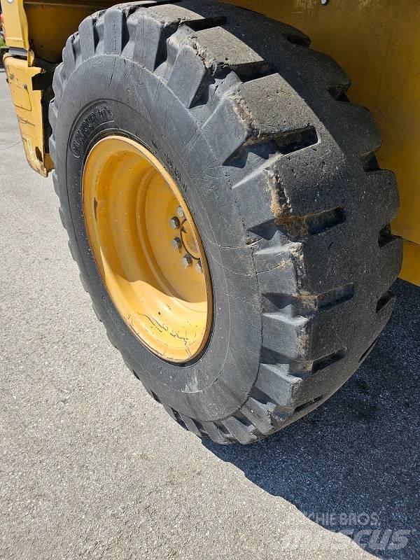 CAT 914 G Rataslaadurid