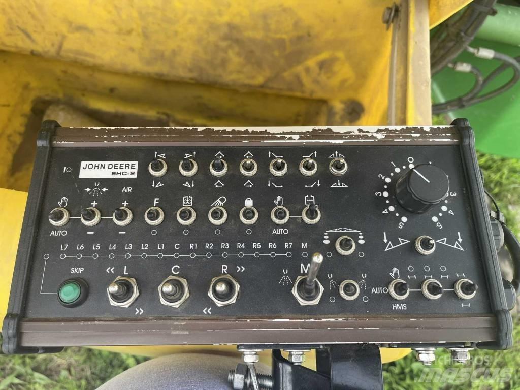 John Deere 840 i Haagispritsid