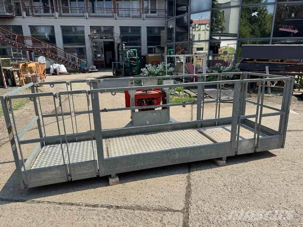 Manitou N 4M Vertikaalsed mast tõstukid