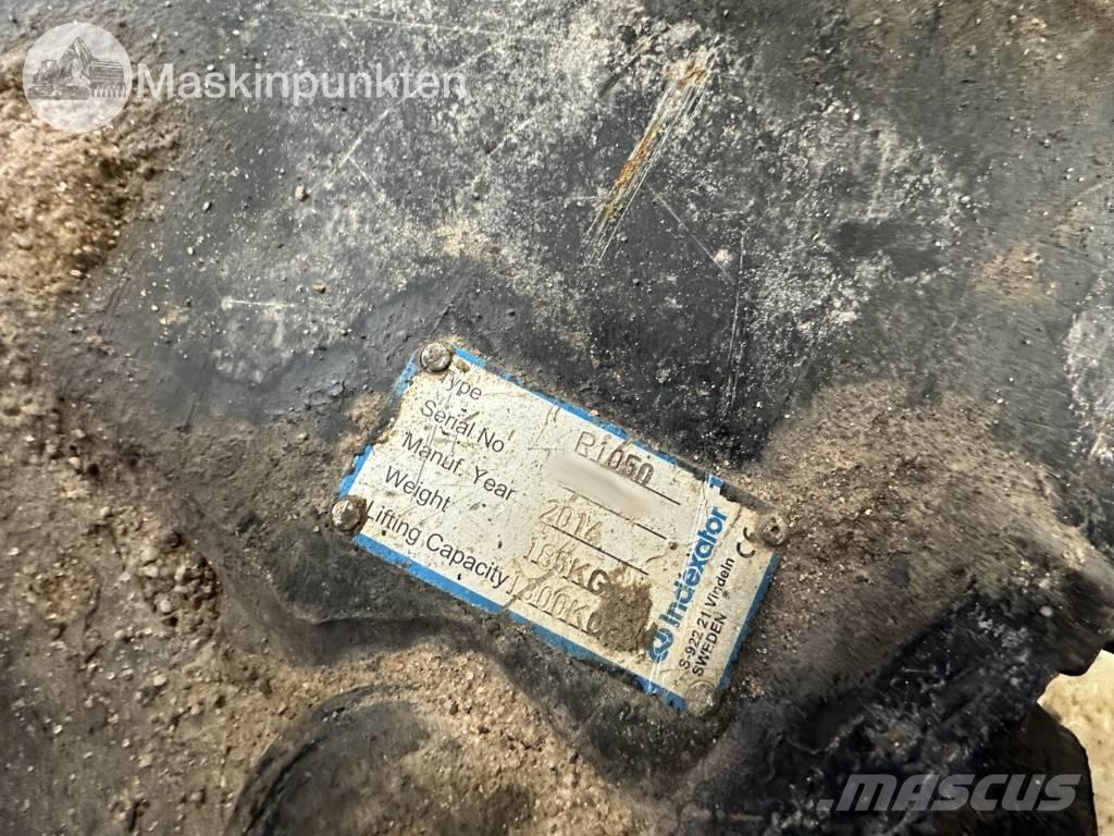 Volvo EC 250 E Roomikekskavaatorid