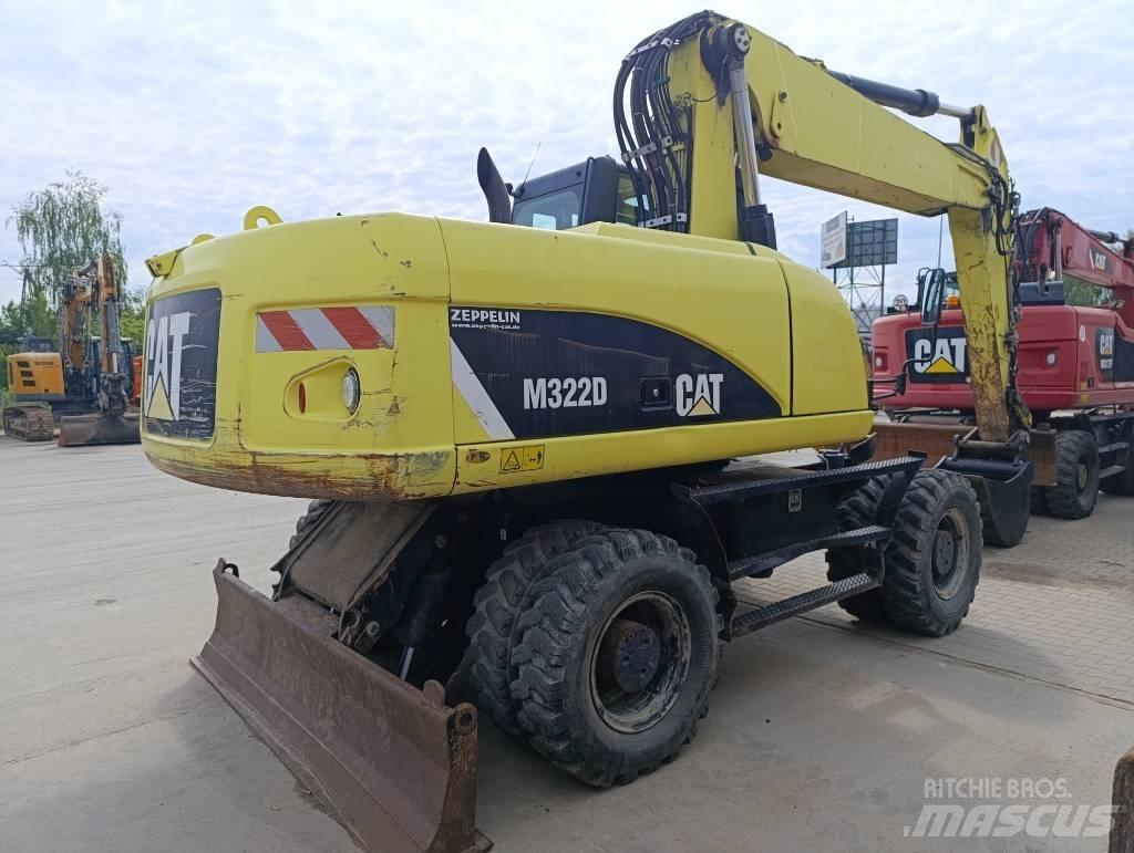 CAT M 322 D Ratasekskavaatorid