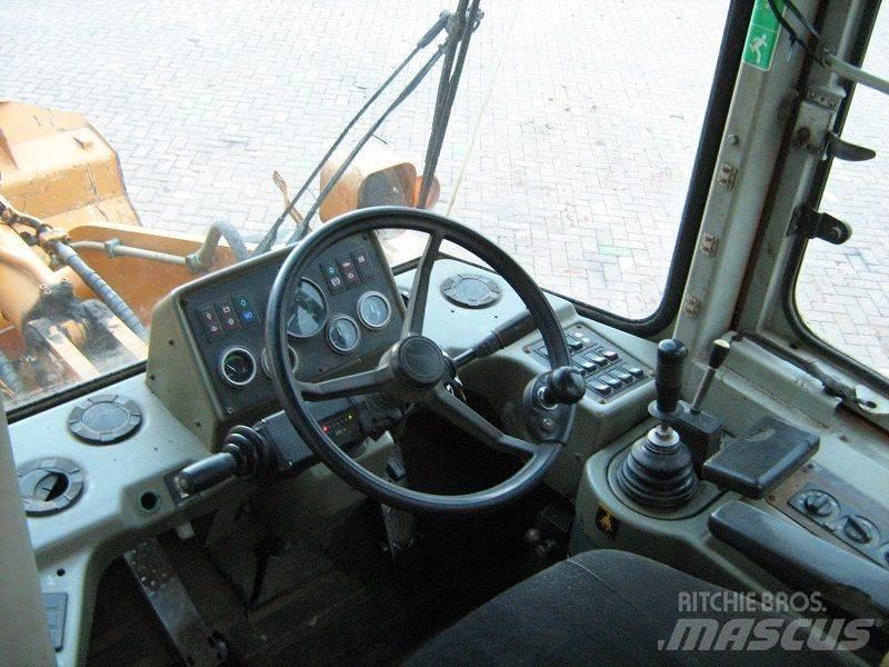Hyundai HL740-3 Rataslaadurid