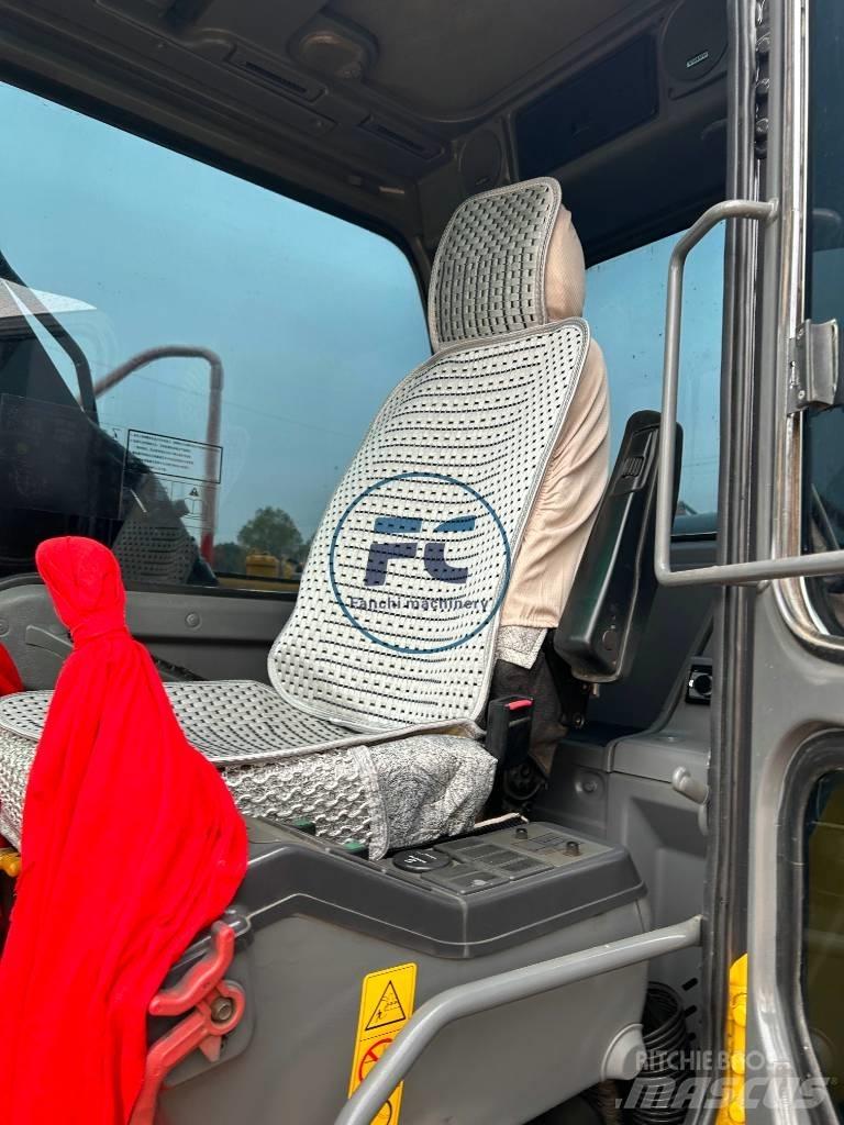 Volvo EC 210 Roomikekskavaatorid